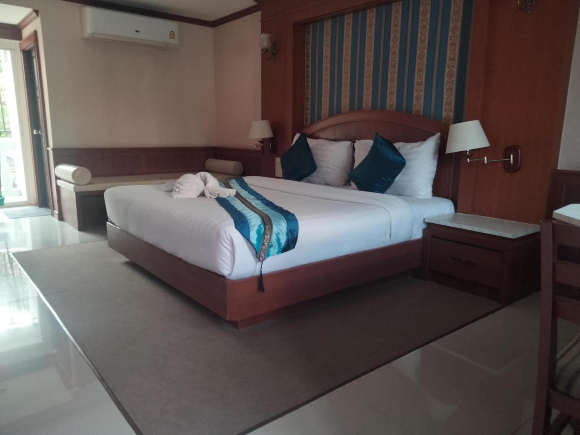 The Lion King Hotel Udonthani Exterior photo