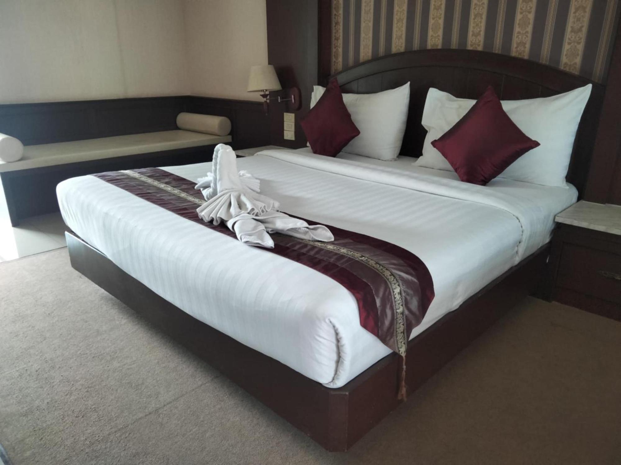 The Lion King Hotel Udonthani Exterior photo